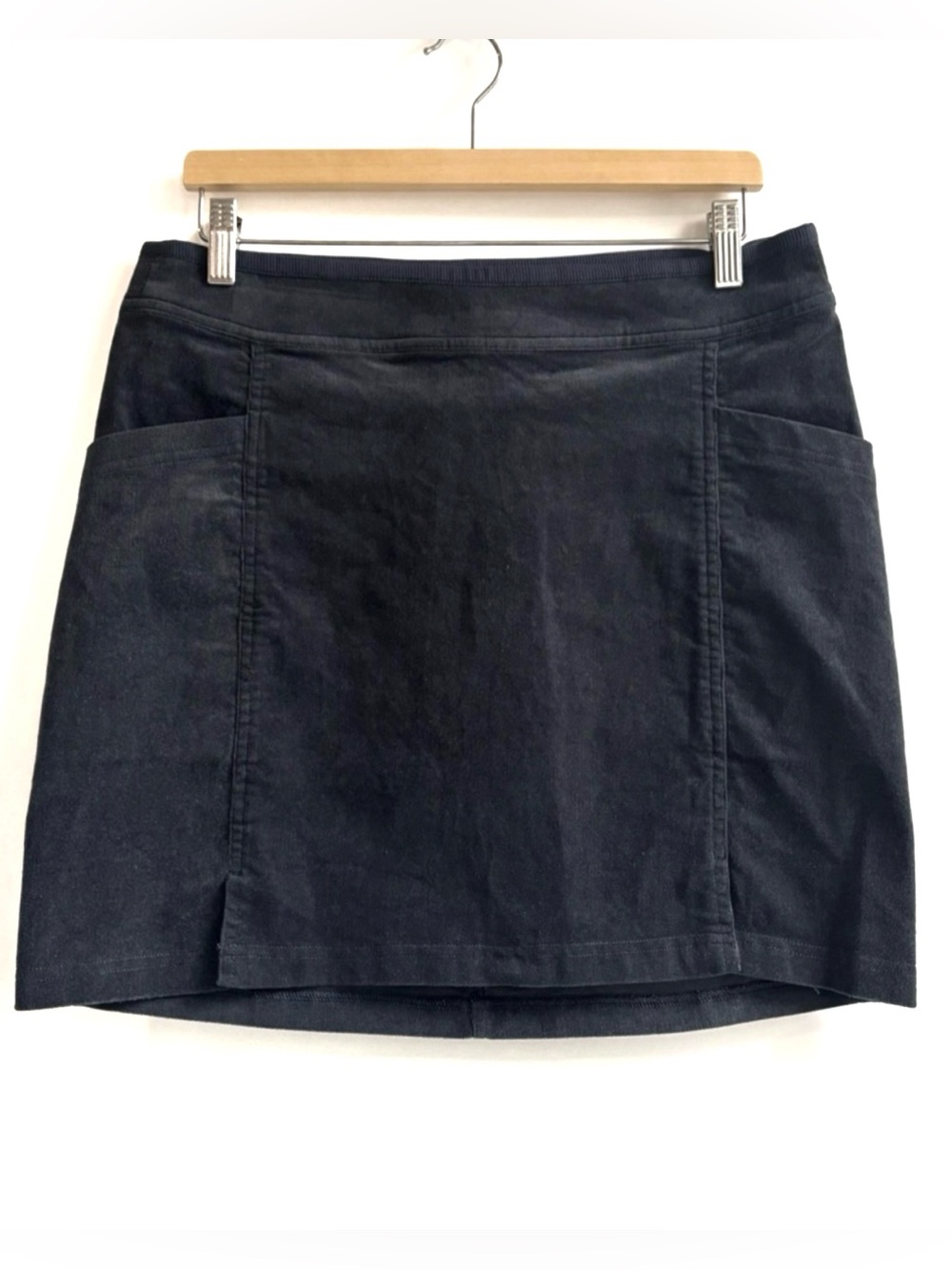 KUHL Strova Mini Skirt In Carbon Dark Gray Size 10